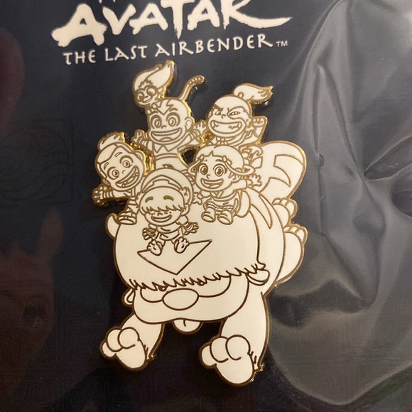 Avatar The Last Airbender Appa Ride Collectible Enamel Pin - Picture 4 of 5